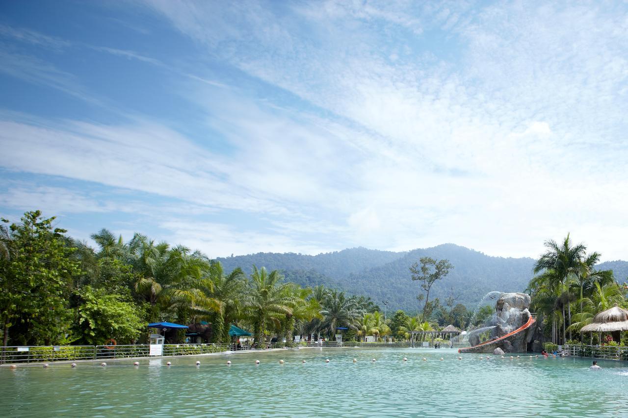 Hotel Felda Residence Hot Springs Sungkai Dış mekan fotoğraf