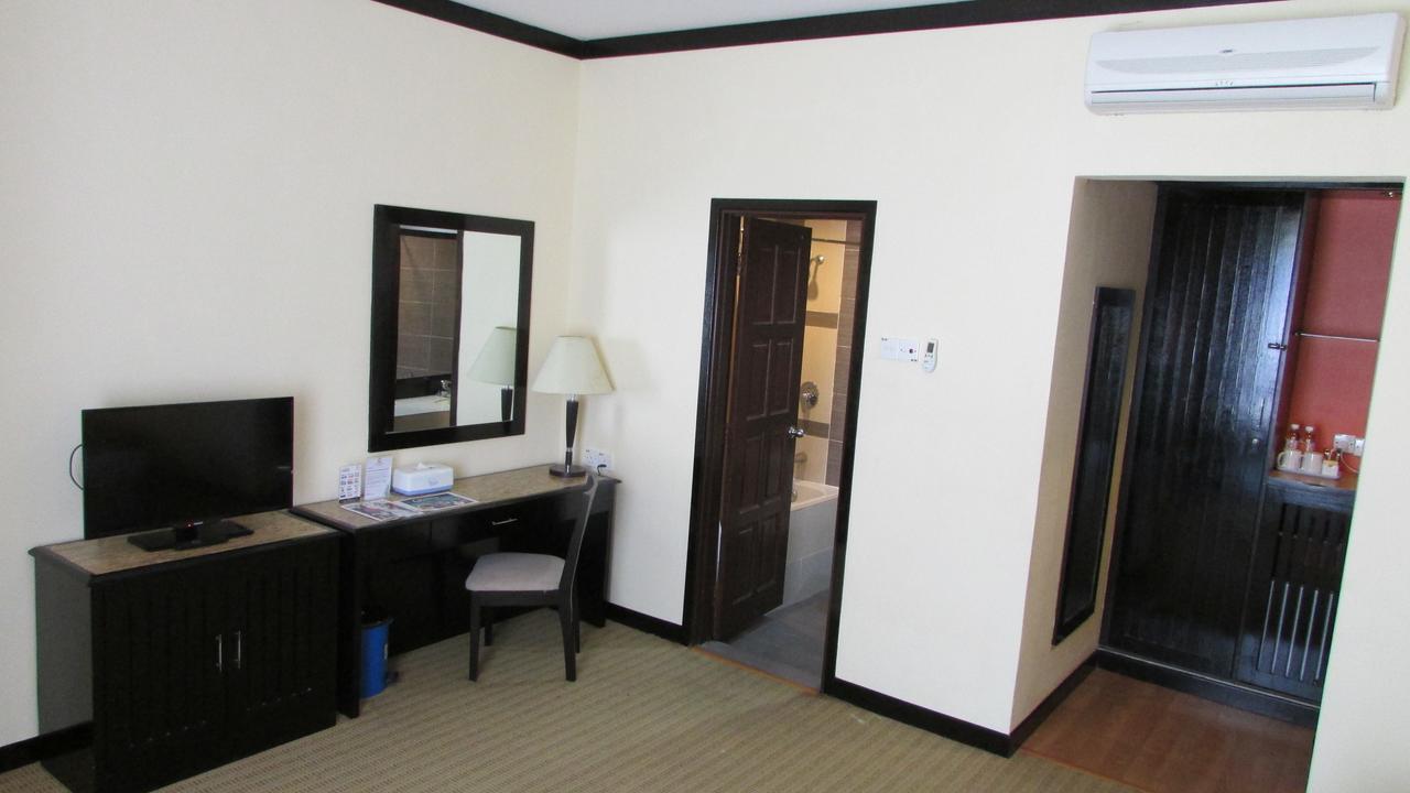 Hotel Felda Residence Hot Springs Sungkai Dış mekan fotoğraf
